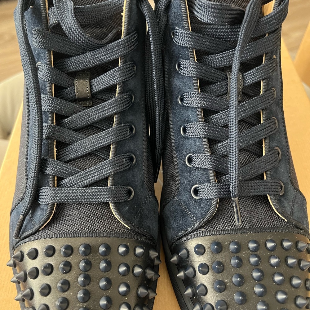 Christian louboutin lou spikes in navy